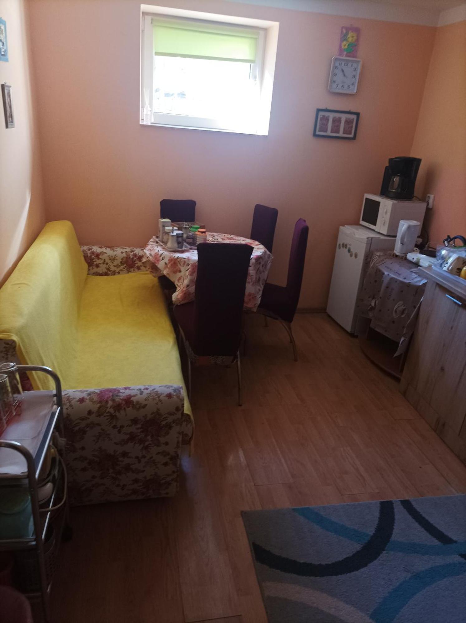Apartament Cu Doua Camere Si Gradina Cluj-Napoca Luaran gambar