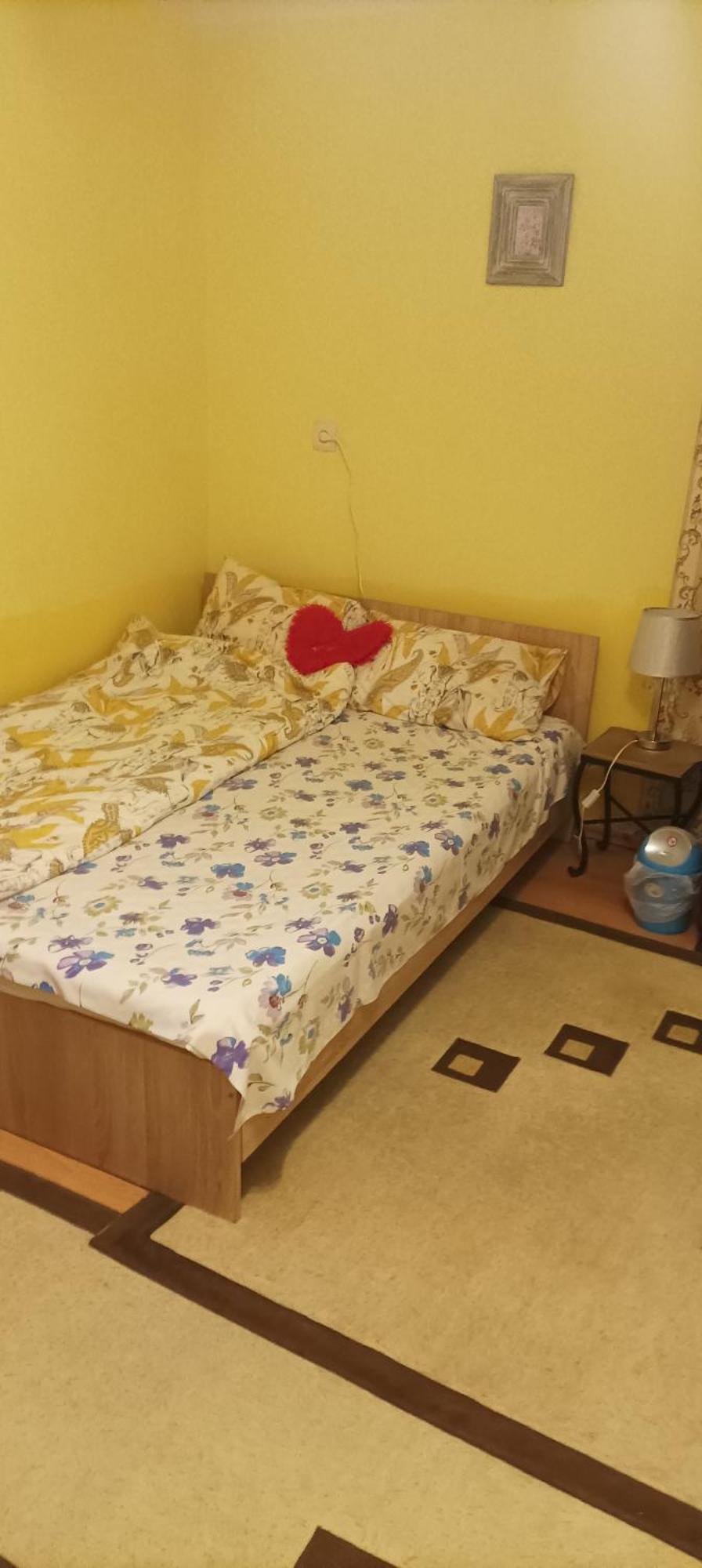 Apartament Cu Doua Camere Si Gradina Cluj-Napoca Luaran gambar